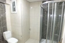 In-room Bathroom Rain House