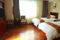 Kamar Tidur GreenTree Inn Linhai Yintai City