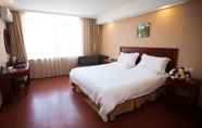 Bedroom 4 GreenTree Inn Jiangsu Zhenjiang Nanmenwai Street Shell Hotel