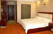 Bedroom 7 GreenTree Inn Shantou Chaoyang District Mianxi Road Hotel