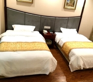 Bedroom 4 GreenTree Inn Shanghai Chunshen Road Subway Station Express Hotel