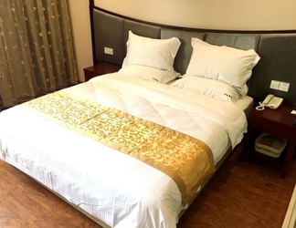 Kamar Tidur 2 GreenTree Inn Shanghai Chunshen Road Subway Station Express Hotel