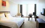 Bedroom 7 GreenTree Inn Shaoxing Keqiao Xingyue Road Zhongqing Building Hotel