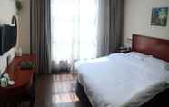 Bedroom 6 GreenTree Inn Yancheng Economic Development Zone Management Committee Express Hotel