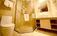 In-room Bathroom 2 GreenTree Inn Xuancheng Ningguo City East Ningyang Road RT Mart Express Hotel