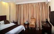 Kamar Tidur 3 GreenTree Inn Shanghai Pudong Airport Heqing Huanqing Middle Road Express Hotel