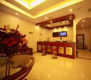 Lobi 3 GreenTree Inn Yantai Longkou East Bus Station Shell Hotel