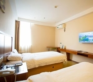 ห้องนอน 4 GreenTree Inn Shanghai Caohejing Songjiang Jiuxin Road Business Hotel