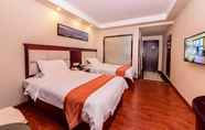 Bedroom 3 Greentree Inn Guangdong Airport Huaxi Road Express Hotel