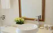 Toilet Kamar 4 GreenTree Inn LaiBin DaQiao Road YeJin Road Express Hotel