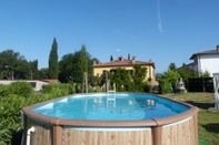 Swimming Pool Cappannelle Country House Tuscany