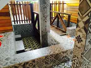 Lobby 4 Kampong Pinang Sebatang