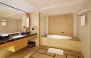 Toilet Kamar 2 Xiamen Huli Yiho Hotel