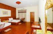 Kamar Tidur 7 Royal Emerald River View Resort