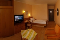 Kamar Tidur Kurhotel Anders