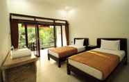 Bedroom 5 Omah D'Taman Hotel by EPS