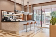 Bar, Cafe and Lounge Ramada by Wyndham Istanbul Alibeykoy