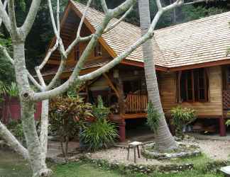 Bangunan 2 Sabai Corner Bungalows