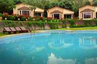 Swimming Pool LaTigre Resort