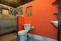 Toilet Kamar Pasai Cottage