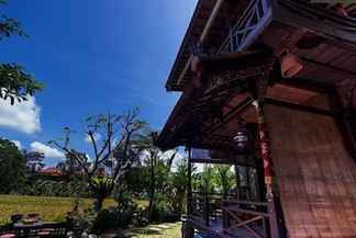 Exterior 2 Ganesha Ubud Inn