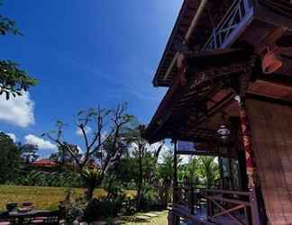 Exterior 2 Ganesha Ubud Inn