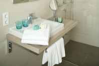In-room Bathroom Hotel Claro garni