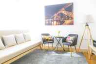 Common Space Liiiving in Porto Light Spacious Apartment