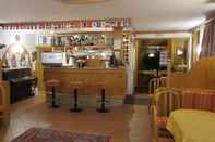 Bar, Cafe and Lounge Albergo Lucia