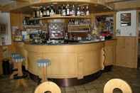 Bar, Cafe and Lounge Albergo Pozzole