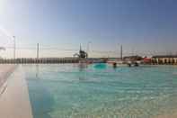 Swimming Pool Villa Giadel