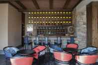 Bar, Cafe and Lounge Nishan Akademeia