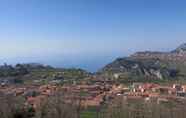 Nearby View and Attractions 2 B&B Villa Reginella