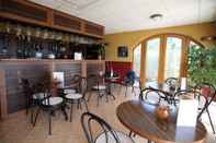 Bar, Cafe and Lounge Laroba Wellness Hotel