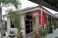 Exterior Kampung Guest House