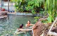 Swimming Pool 5 Kimberley Travellers Lodge - Hostel