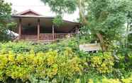 Luar Bangunan 6 Ton Lang Homestay