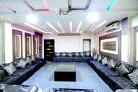 Functional Hall Hotel Meera