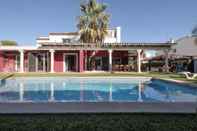 Swimming Pool Villa Bouganvillea