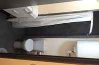 In-room Bathroom Hotel Limoux