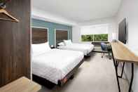 Bedroom Tru by Hilton Louisville East