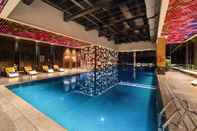 Swimming Pool Hotel Indigo Dali Erhai, an IHG Hotel