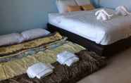 Kamar Tidur 4 Na Na Doo Homestay