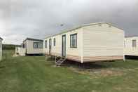 Exterior Rebecca Caravan Camber