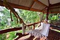 Bedroom Tha Khao Bay View