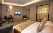 Kamar Tidur 3 Days Hotel & Suites Shishi