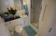 In-room Bathroom 3 Isabella Penthouse 15th Floor, Seafront