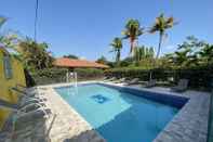 Swimming Pool Las Catalinas Coronado