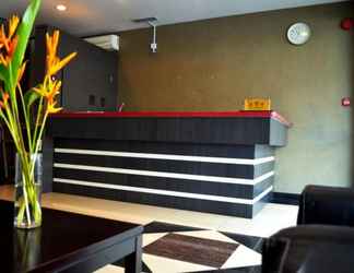 Lobi 2 Hotel Lintas Plaza