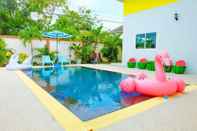 Swimming Pool Tansita House 2